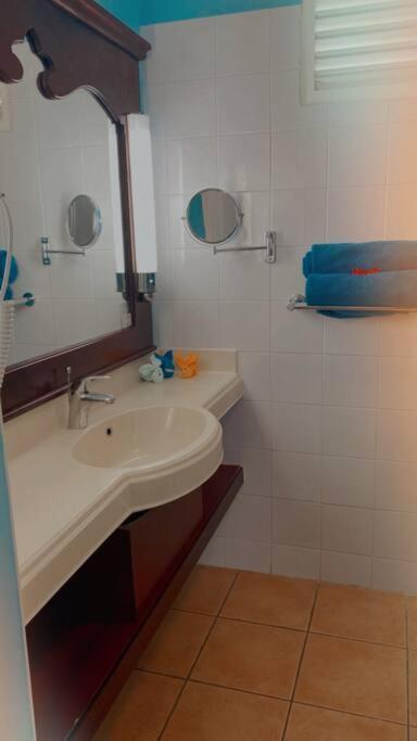 Studio Premium Vue Mer, Plage แซ็งต์-ลูซ ภายนอก รูปภาพ